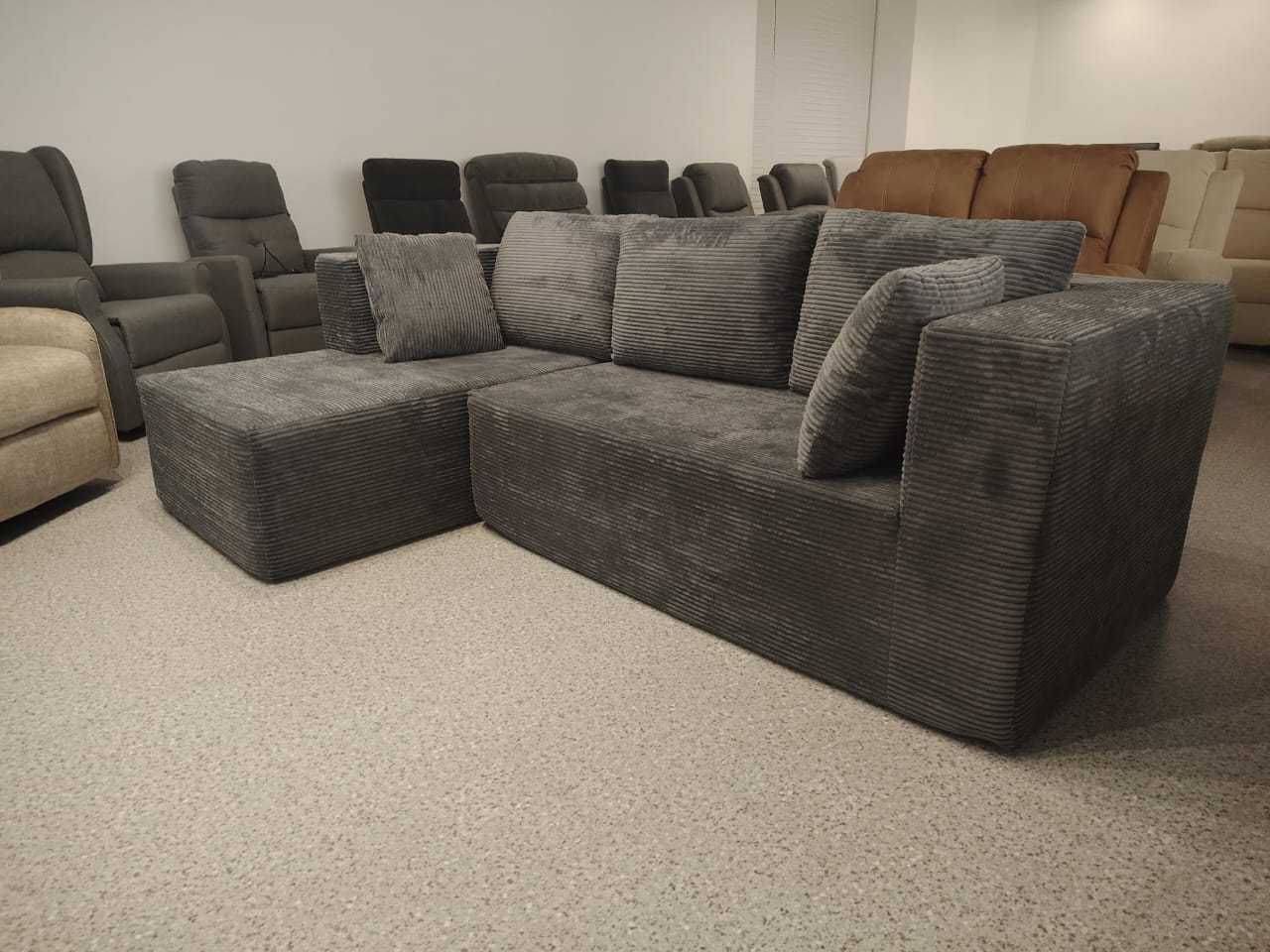 Compressible Corner Sofa – Space Saving L Shape Sofa