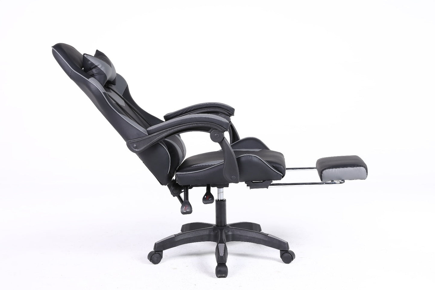 Gaming Chair with Footrest – Ergonomic Reclining Office & Gaming Chair
