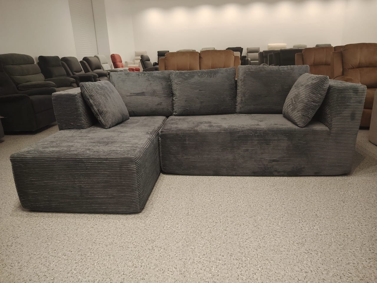 Compressible Corner Sofa – Space Saving L Shape Sofa