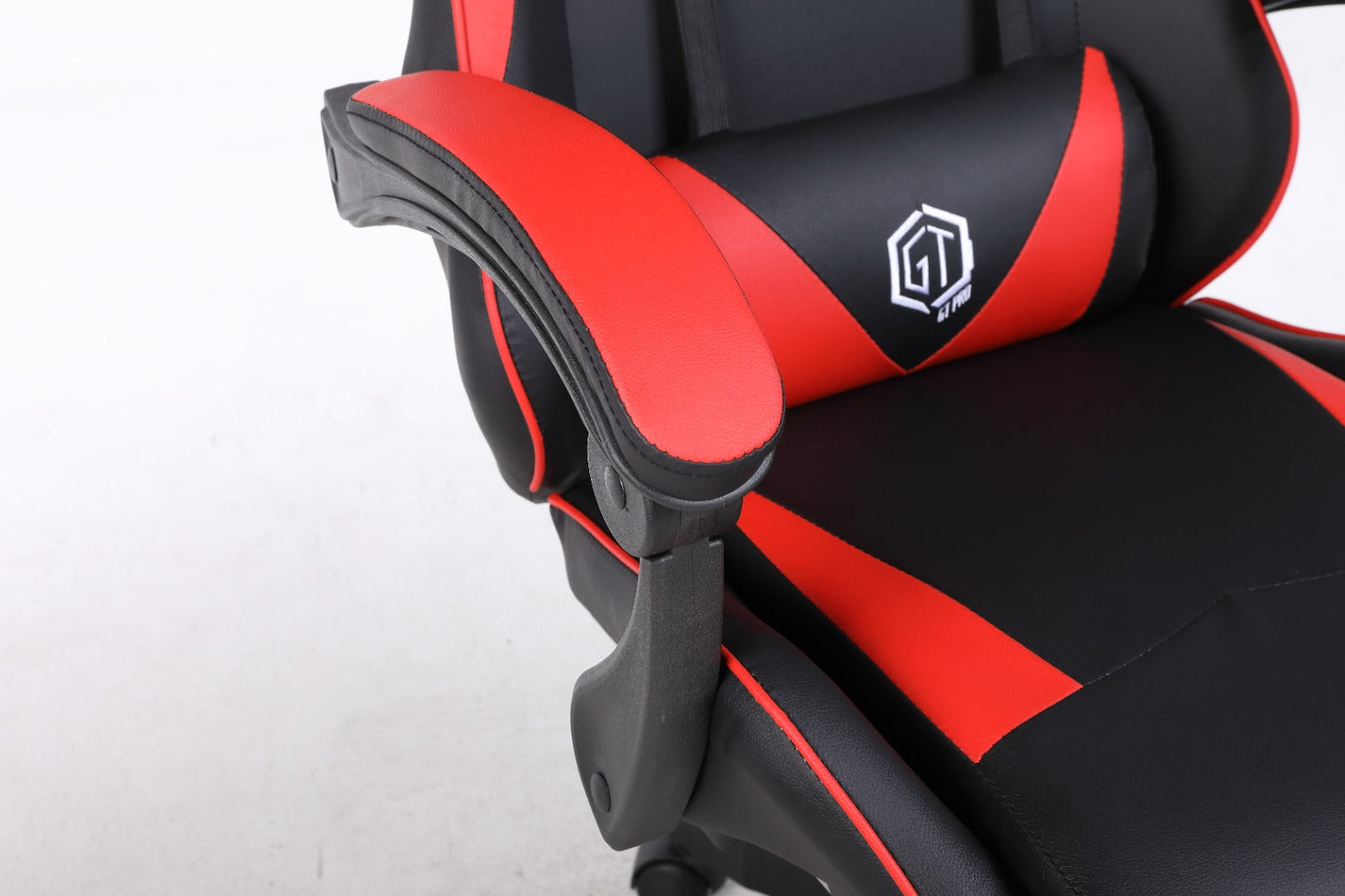 Gaming Chair with Footrest – Ergonomic Reclining Office & Gaming Chair